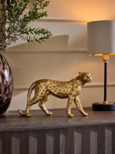 gold cheetah ornament cost €23